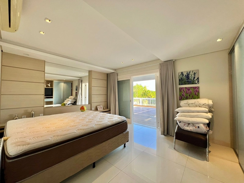 Mansão de 2 terrenos Beira Lago no Condomínio Atlântida Ilhas Park com 6 suítes. : 35ª foto da galeria de imagens do imóvel