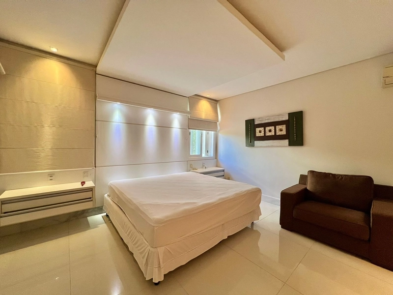 Mansão de 2 terrenos Beira Lago no Condomínio Atlântida Ilhas Park com 6 suítes. : 42ª foto da galeria de imagens do imóvel