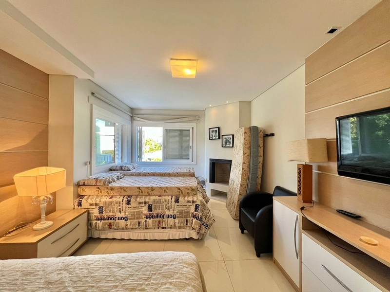 Mansão de 2 terrenos Beira Lago no Condomínio Atlântida Ilhas Park com 6 suítes. : 39ª foto da galeria de imagens do imóvel