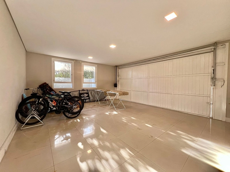 Mansão de 2 terrenos Beira Lago no Condomínio Atlântida Ilhas Park com 6 suítes. : 33ª foto da galeria de imagens do imóvel