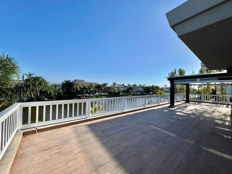 Mansão de 2 terrenos Beira Lago no Condomínio Atlântida Ilhas Park com 6 suítes. : 13ª foto da galeria de imagens do imóvel