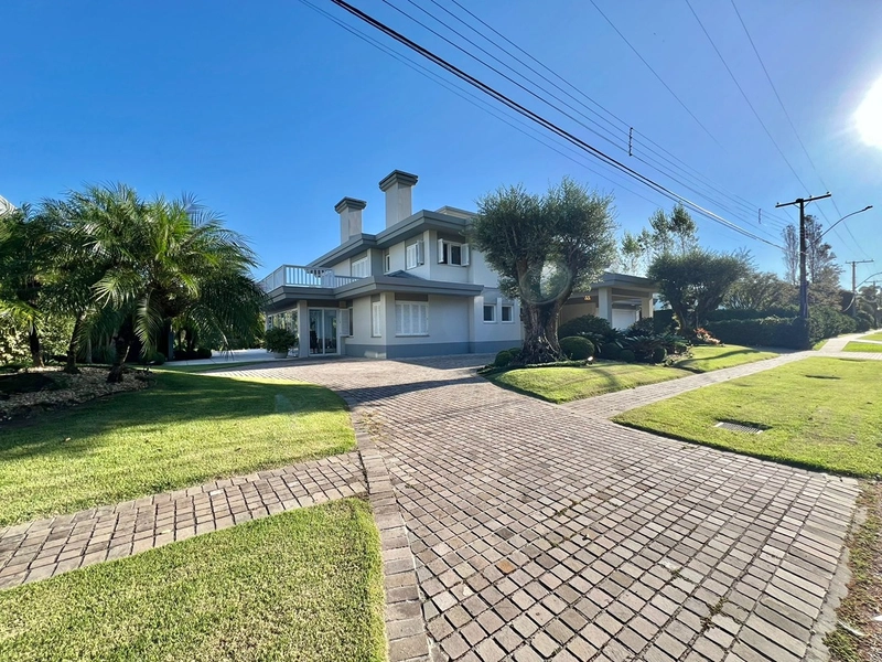 Mansão de 2 terrenos Beira Lago no Condomínio Atlântida Ilhas Park com 6 suítes. : 4ª foto da galeria de imagens do imóvel