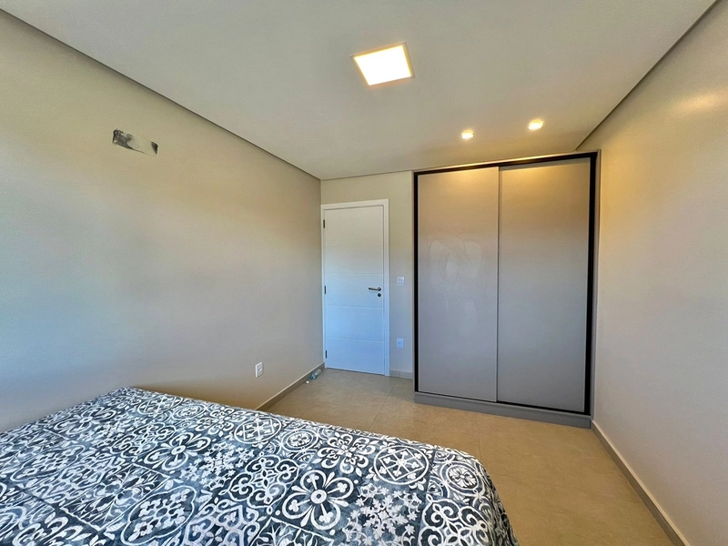 Excelente Sobrado à venda no Condomínio Beira Mar, com vista para o mar e o condomínio conta com uma infraestrutura completa de lazer. : 33ª foto da galeria de imagens do imóvel