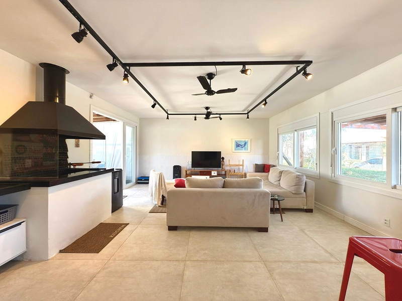 Excelente Casa apenas 3 quadras do mar! : 15ª foto da galeria de imagens do imóvel