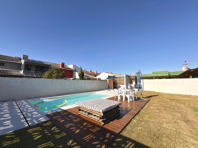 Excelente Casa apenas 3 quadras do mar! : 25ª foto da galeria de imagens do imóvel