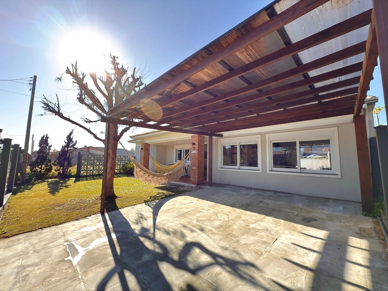 Excelente Casa apenas 3 quadras do mar! : 6ª foto da galeria de imagens do imóvel