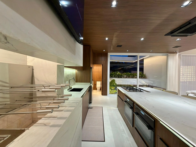 Mansão à venda perto do mar em Atlântida! : 48ª foto da galeria de imagens do imóvel