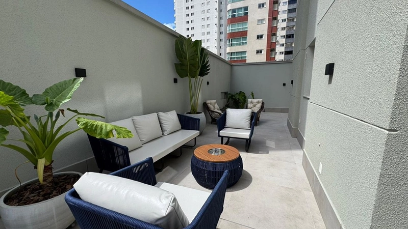 Balneário Camboriú - Centro - Próximo do Mar - Apartamento Giardino c/ 280m² privativos - 3 suítes individuais - 3 vagas de garagem : 5ª foto da galeria de imagens do imóvel