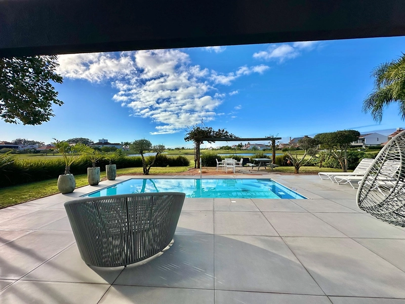 Uma casa incrível, com uma vista exclusiva e privilegiada para o campo de Golfe!: 13ª foto da galeria de imagens do imóvel