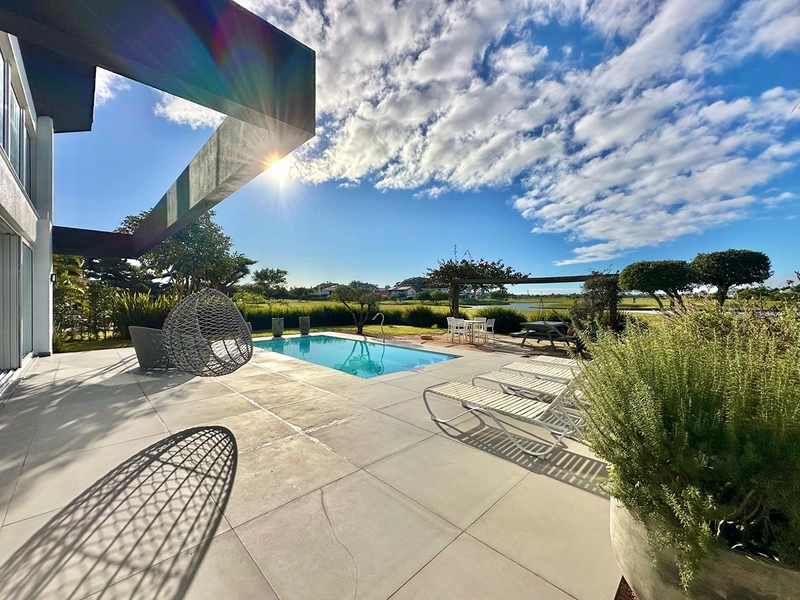 Uma casa incrível, com uma vista exclusiva e privilegiada para o campo de Golfe!: 9ª foto da galeria de imagens do imóvel