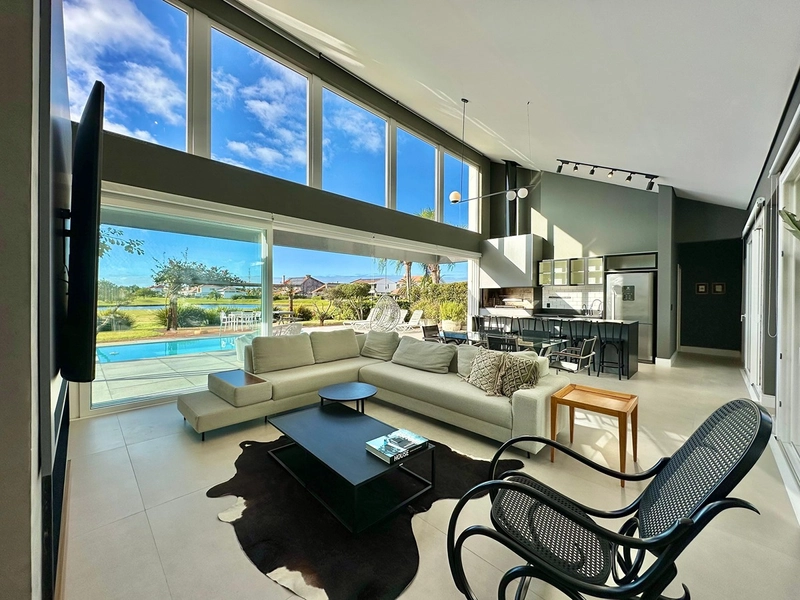 Uma casa incrível, com uma vista exclusiva e privilegiada para o campo de Golfe!: 7ª foto da galeria de imagens do imóvel