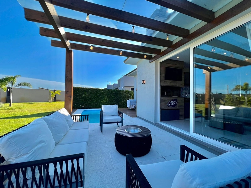 Uma casa funcional, de fundos para área verde com bastante espaço e ventilação! : 18ª foto da galeria de imagens do imóvel