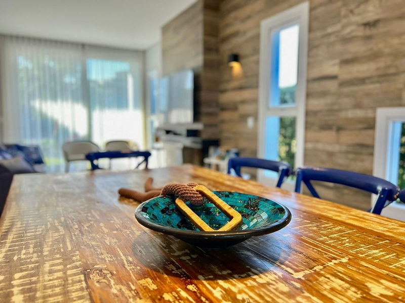 Uma casa funcional, de fundos para área verde com bastante espaço e ventilação! : 9ª foto da galeria de imagens do imóvel