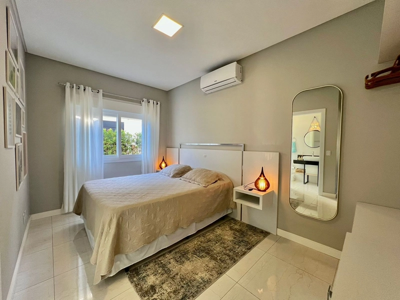 Uma casa funcional, de fundos para área verde com bastante espaço e ventilação! : 29ª foto da galeria de imagens do imóvel