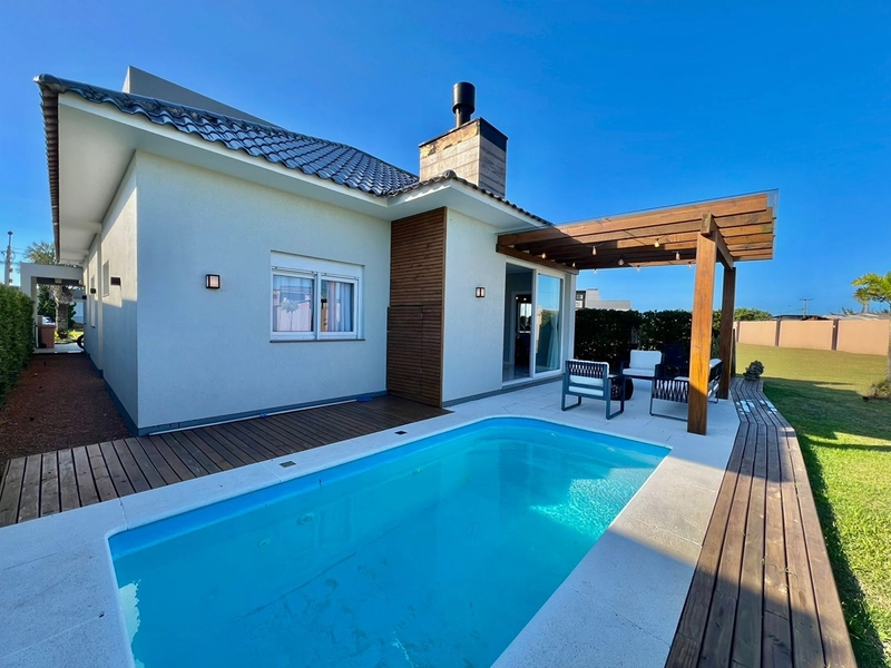 Uma casa funcional, de fundos para área verde com bastante espaço e ventilação! : 22ª foto da galeria de imagens do imóvel