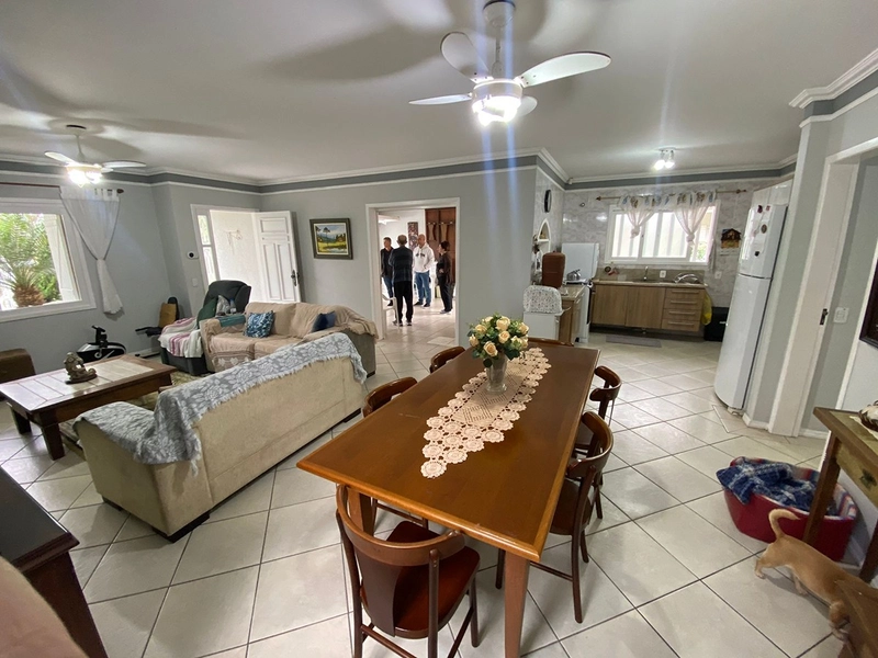 Excelente Casa Térrea no Centro da Praia de Xangri-lá!: 19ª foto da galeria de imagens do imóvel