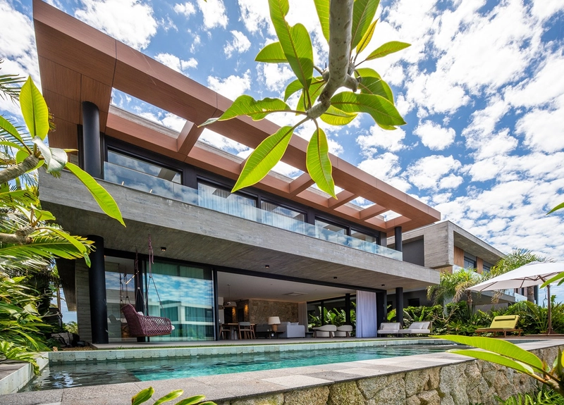 🏡 CASA DE ALTO PADRÃO NO CONDOMÍNIO SENSE – XANGRI-LÁ: 3ª foto da galeria de imagens do imóvel