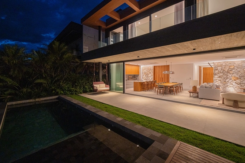 🏡 CASA DE ALTO PADRÃO NO CONDOMÍNIO SENSE – XANGRI-LÁ: 24ª foto da galeria de imagens do imóvel