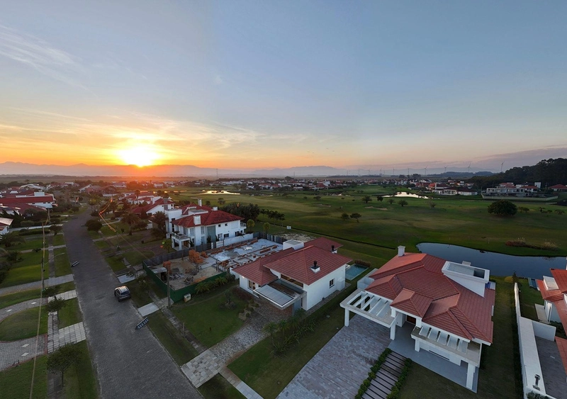 Mansão com vista liberada para o Campo de Golfe. : 17ª foto da galeria de imagens do imóvel