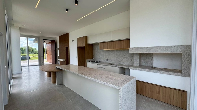 Casa em condomínio fechado com até 72x para pagar.: 3ª foto da galeria de imagens do imóvel