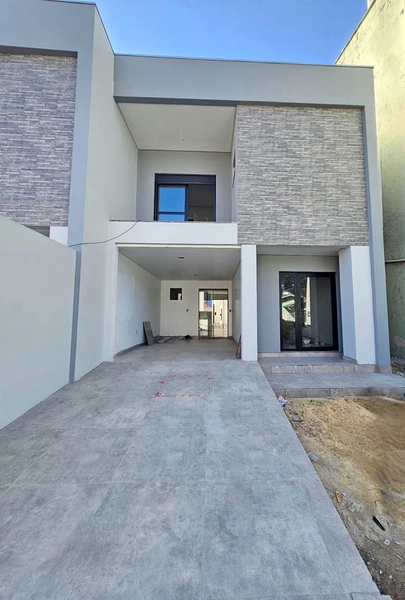 Sobrado 3 Dormitórios Bairro Brusque: 2ª foto da galeria de imagens do imóvel