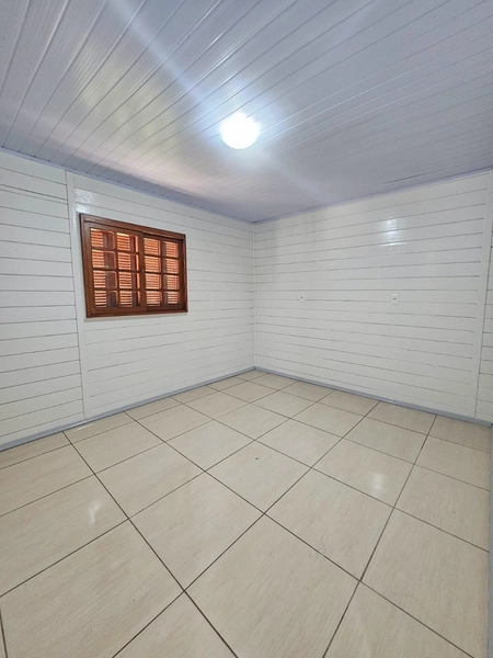 Casa de Madeira no Loteamento Verdes Campos: 7ª foto da galeria de imagens do imóvel