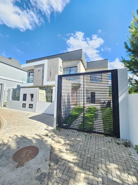 Sobrado com 3 Suítes Loteamento Nova Lages: 2ª foto da galeria de imagens do imóvel