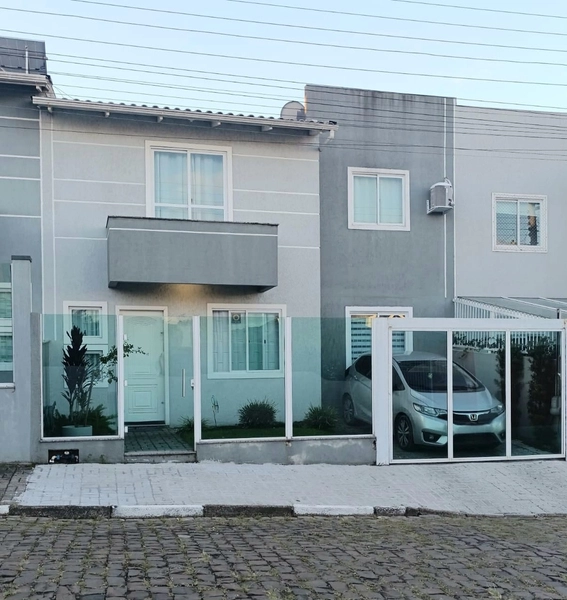 Sobrado com 2 Dormitórios no Bairro Santa Maria: 1ª foto da galeria de imagens do imóvel