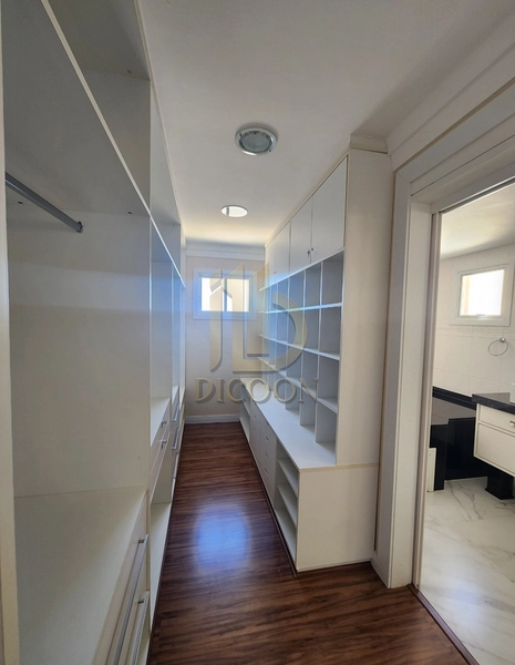 Cobertura à venda no Edifício Luiz Bassani: 8ª foto da galeria de imagens do imóvel