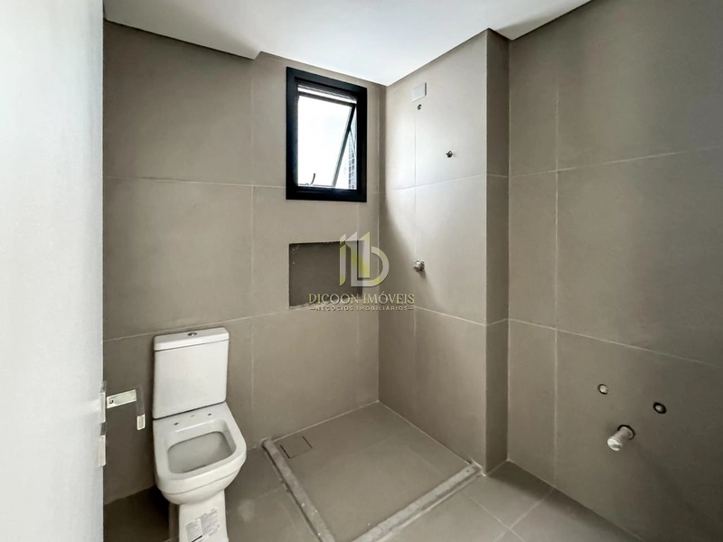 APARTAMENTO NO EDIFICIO PRAÇA QUATRO EM TORRES: 8ª foto da galeria de imagens do imóvel