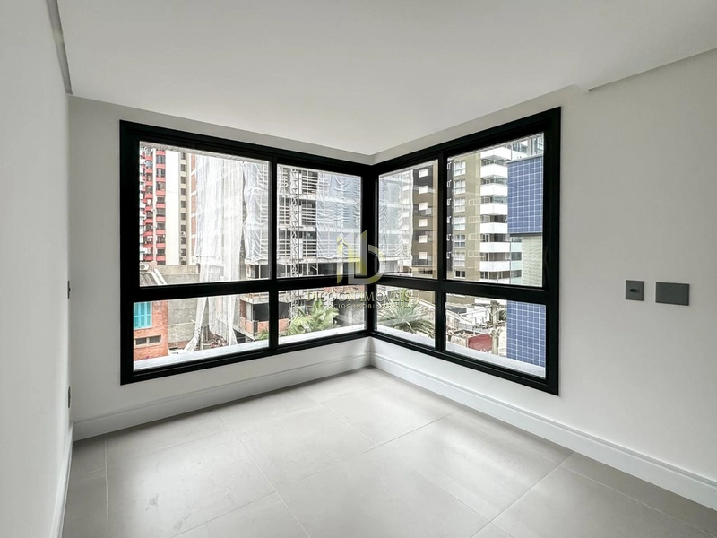 APARTAMENTO NO EDIFICIO PRAÇA QUATRO EM TORRES: 14ª foto da galeria de imagens do imóvel