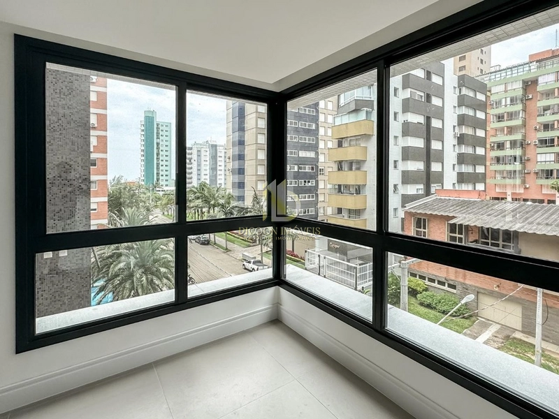 APARTAMENTO NO EDIFICIO PRAÇA QUATRO EM TORRES: 3ª foto da galeria de imagens do imóvel