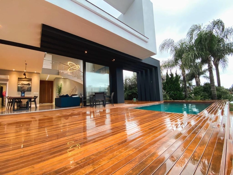 Excelente Casa em Condomínio de 5 Dormitórios em Capão da Canoa: 3ª foto da galeria de imagens do imóvel