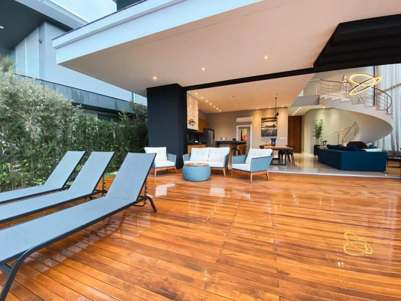Excelente Casa em Condomínio de 5 Dormitórios em Capão da Canoa: 8ª foto da galeria de imagens do imóvel