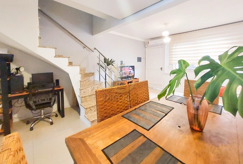 Sobrado Mobiliado em Condomínio Fechado em Canoas – Conforto, Segurança e Qualidade de Vida: 2ª foto da galeria de imagens do imóvel