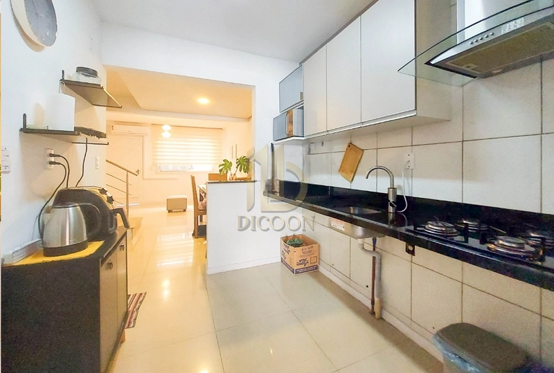 Sobrado Mobiliado em Condomínio Fechado em Canoas – Conforto, Segurança e Qualidade de Vida: 12ª foto da galeria de imagens do imóvel