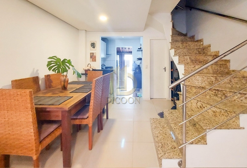 Sobrado Mobiliado em Condomínio Fechado em Canoas – Conforto, Segurança e Qualidade de Vida: 4ª foto da galeria de imagens do imóvel