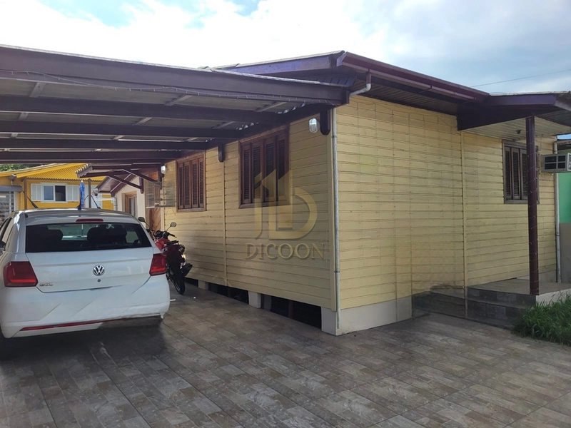 Casa com 4 quartos à venda : 3ª foto da galeria de imagens do imóvel