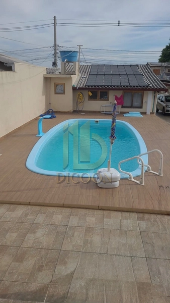 Casa com 4 quartos à venda : 5ª foto da galeria de imagens do imóvel