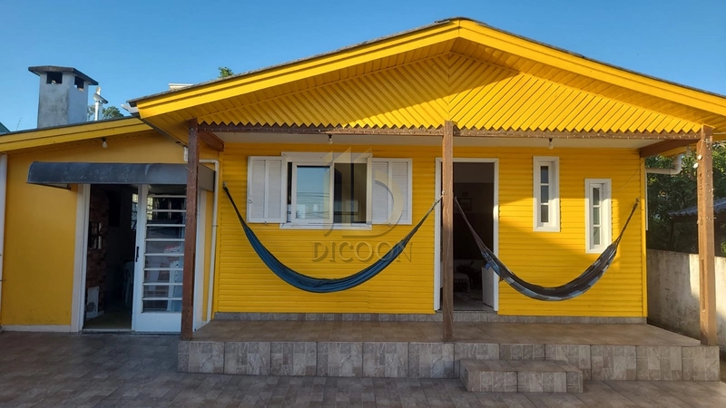 Casa com 4 quartos à venda : 8ª foto da galeria de imagens do imóvel