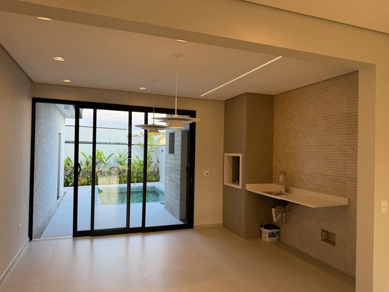 Casa Nova de Alto Padrão no Sunlake Votorantim | 4 Suítes, Piscina e Área Gourmet | Próx. Raposo Tavares: 16ª foto da galeria de imagens do imóvel