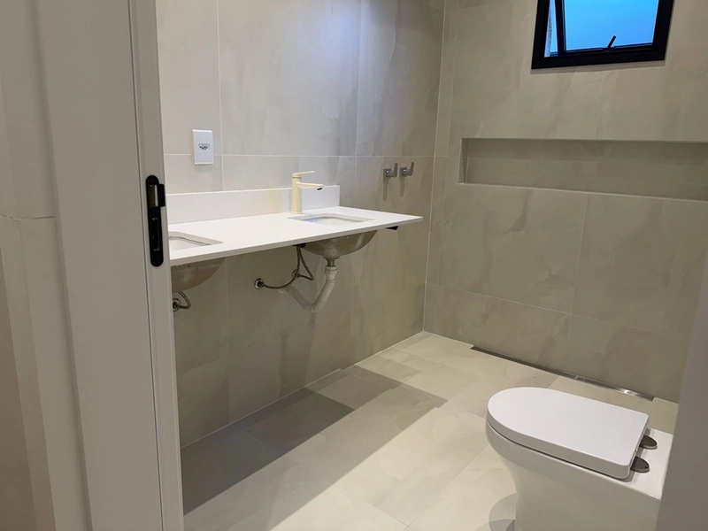 Casa Nova de Alto Padrão no Sunlake Votorantim | 4 Suítes, Piscina e Área Gourmet | Próx. Raposo Tavares: 33ª foto da galeria de imagens do imóvel