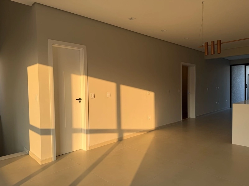 Casa Nova de Alto Padrão no Sunlake Votorantim | 4 Suítes, Piscina e Área Gourmet | Próx. Raposo Tavares: 20ª foto da galeria de imagens do imóvel