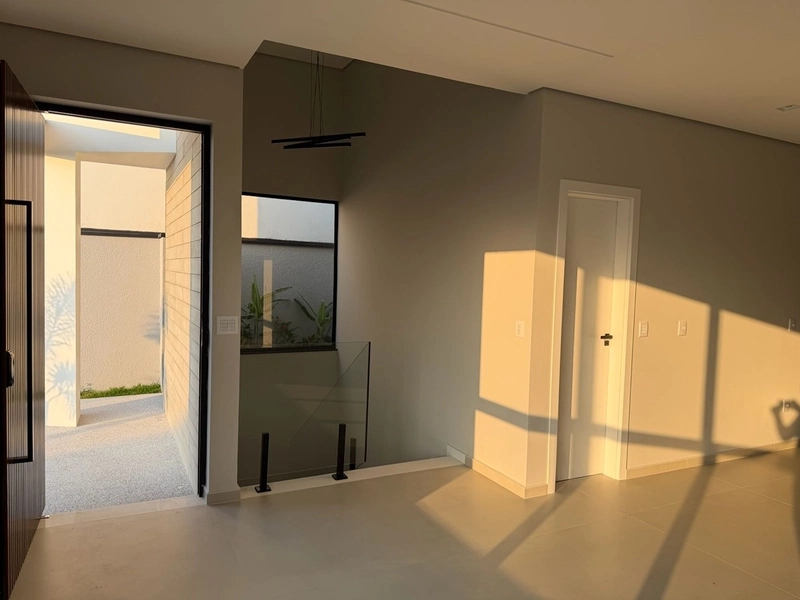 Casa Nova de Alto Padrão no Sunlake Votorantim | 4 Suítes, Piscina e Área Gourmet | Próx. Raposo Tavares: 19ª foto da galeria de imagens do imóvel