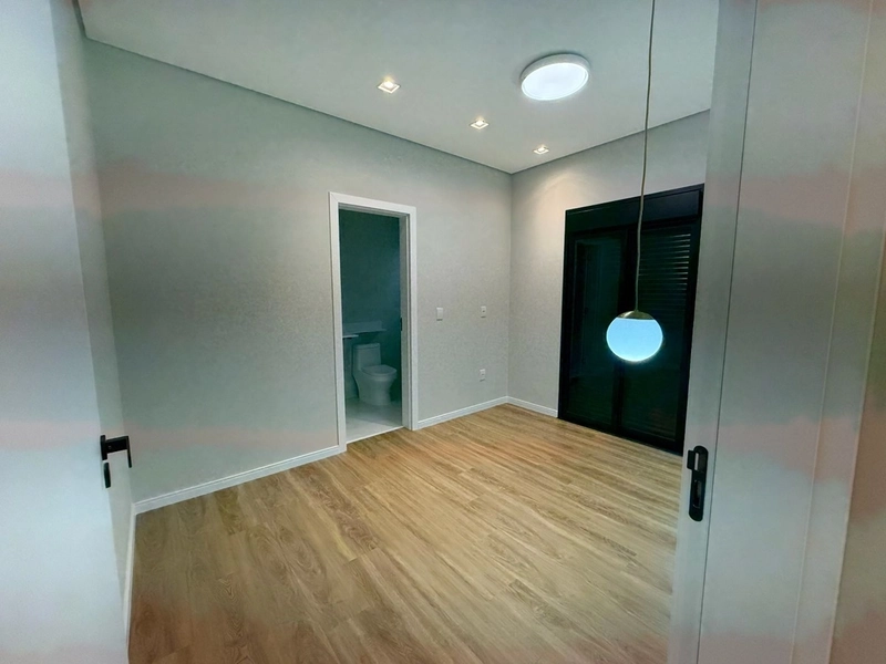 Casa Nova de Alto Padrão no Sunlake Votorantim | 4 Suítes, Piscina e Área Gourmet | Próx. Raposo Tavares: 27ª foto da galeria de imagens do imóvel