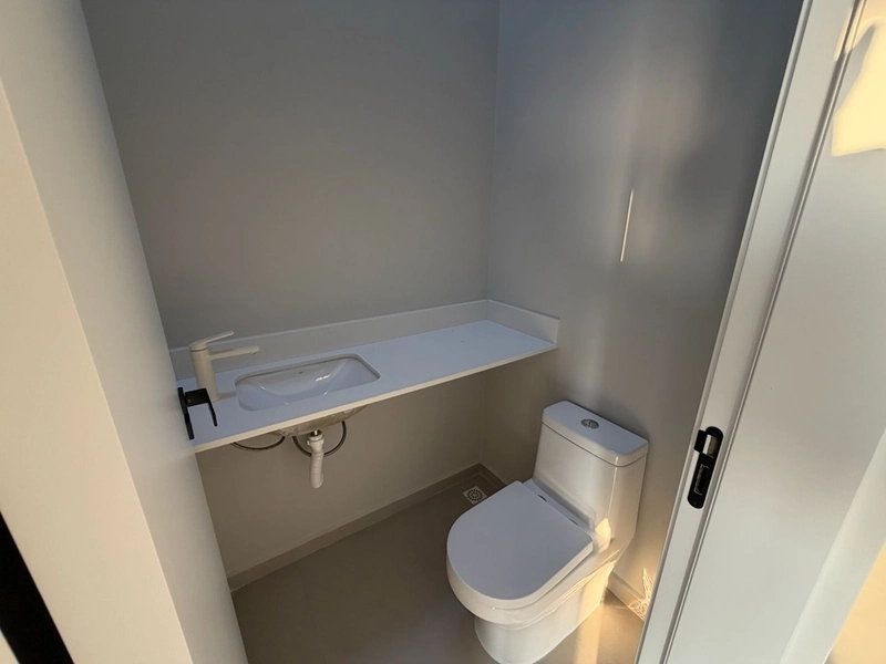 Casa Nova de Alto Padrão no Sunlake Votorantim | 4 Suítes, Piscina e Área Gourmet | Próx. Raposo Tavares: 23ª foto da galeria de imagens do imóvel