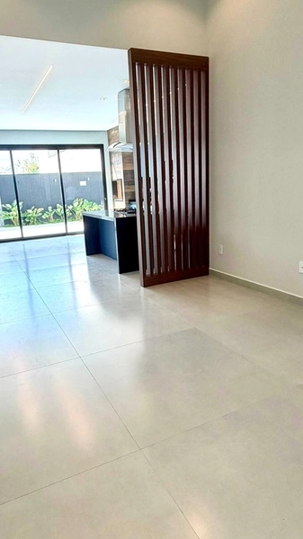 Chegue com as malas: casa nova e completa no Terras Alphas Nova Esplanada: 2ª foto da galeria de imagens do imóvel