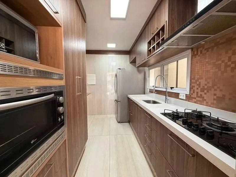 Casa com piscina e área gourmet no Villa Campolim Sobrado de 3 dormitórios (1 suíte), todo climatizado e com móveis planejados, em condomínio com lazer completo no Parque Campolim, Sorocaba.: 3ª foto da galeria de imagens do imóvel
