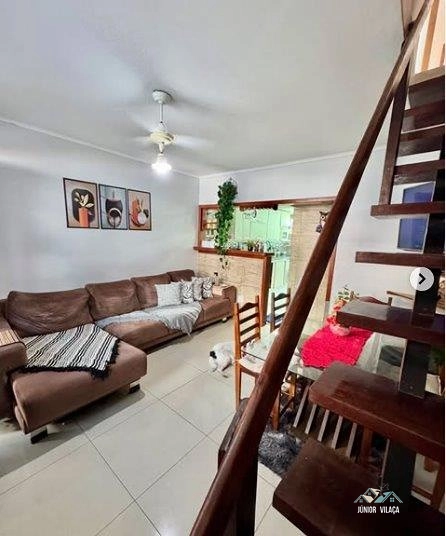 Casa Triplex à Venda em Condomínio Fechado – Costa Azul | Rio das Ostras/RJ: 1ª foto da galeria de imagens do imóvel