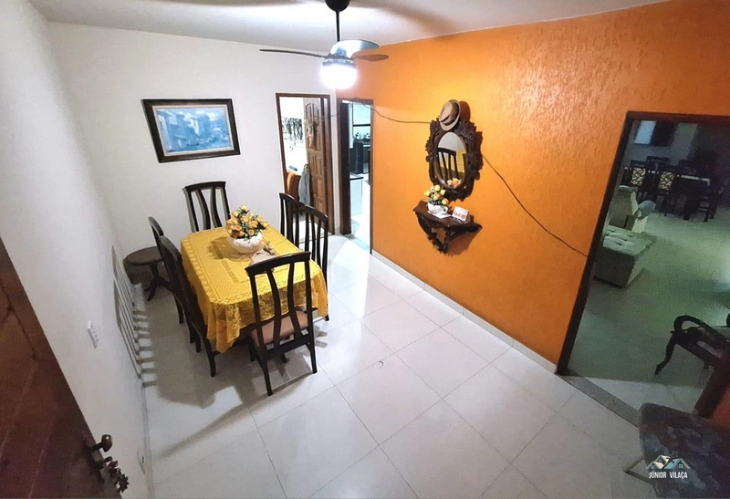 Alugo Excelente Cobertura com Vista para o mar – Centro | Macaé – RJ: 4ª foto da galeria de imagens do imóvel